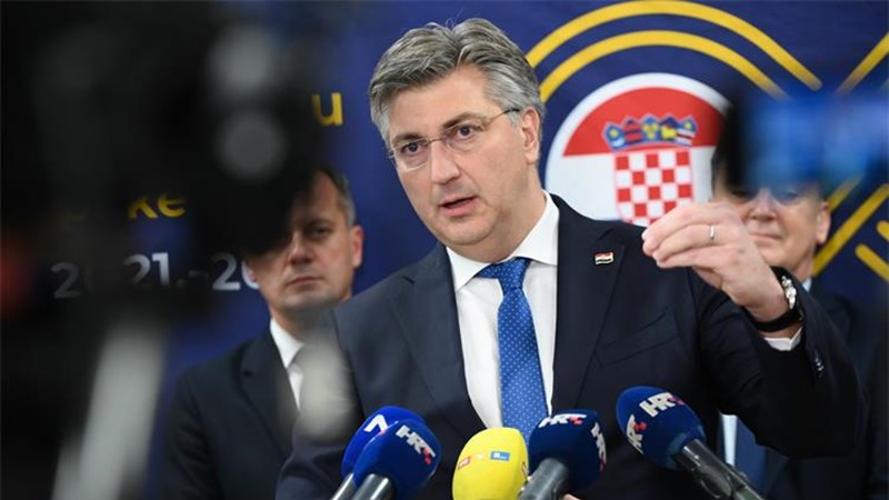 Milanović se pravi da je predsjednik zemlje koja nije ni u NATO-u ni u EU i vodi nas u vanjsko-političku izolaciju 